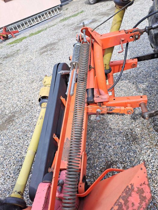 Cositor rotativ fella