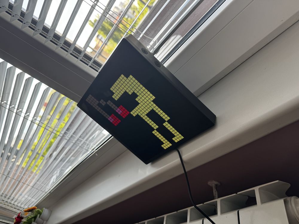 Pixel 32x32 display