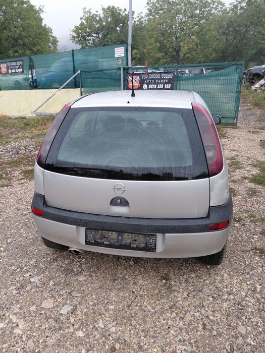 Opel Corsa C 1.2i на части !!!