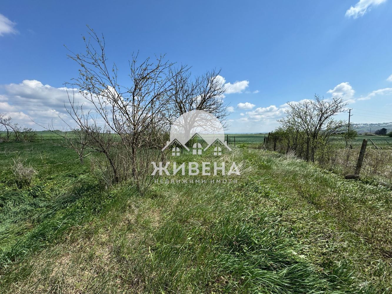 Парцел, площ 3120 кв.м, с.Тутраканци, обл. Варна