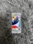 Vand Iphone SE ! Arata si merge foarte bine !!!
