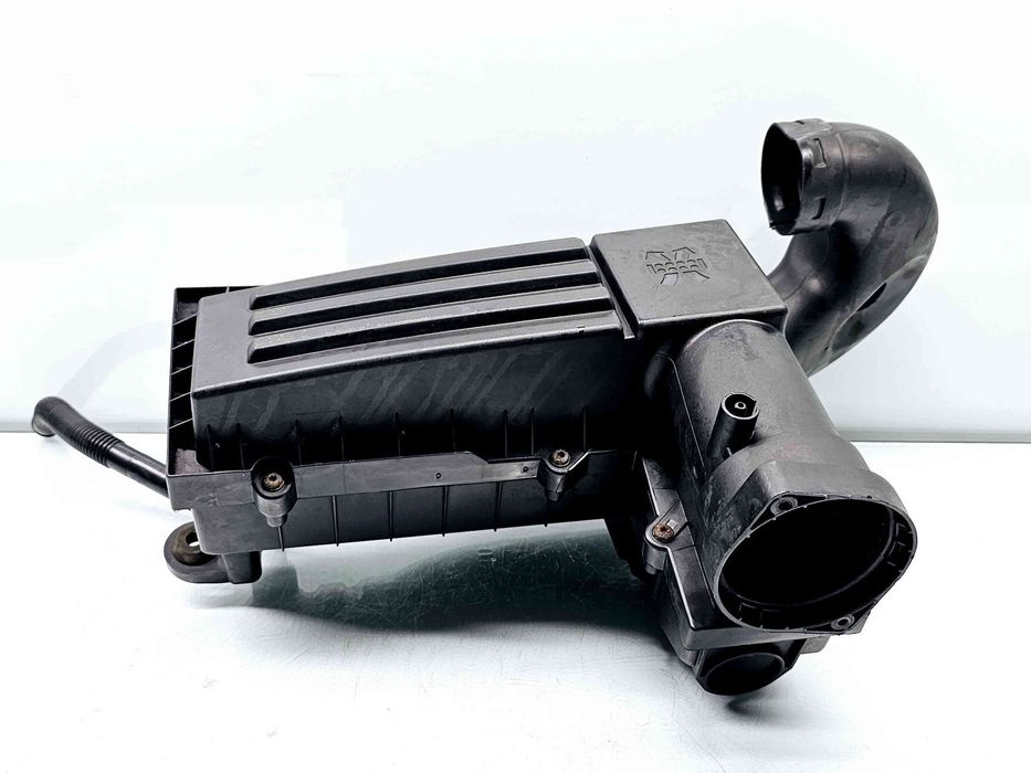Carcasa filtru aer  Volkswagen Golf 6 (5K1) [Fabr 2009-2013] 3C0129601