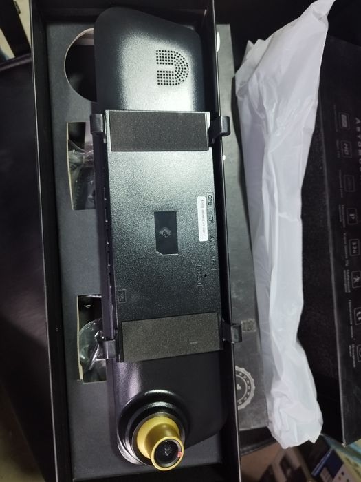 Videoregistrator arginal sotiladi.