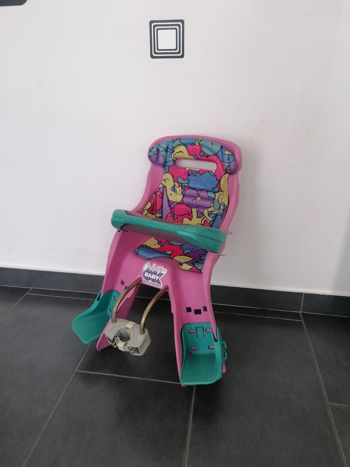 Scaun de bicicleta pentru copii intre 9 luni și 3 ani