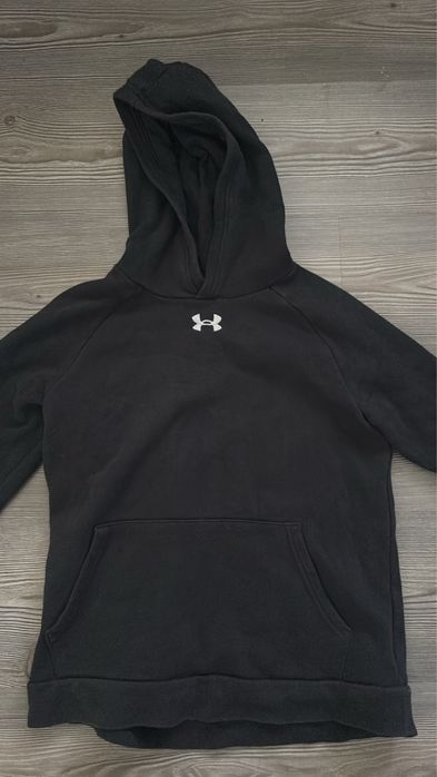 Under armour худи черно
