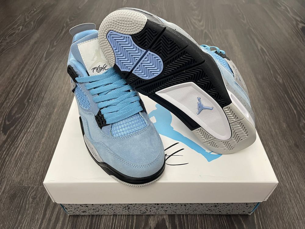 Adidasi Nike Jordan 4 University Blue Unisex Retro Piele