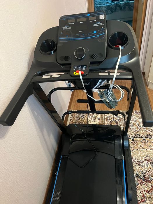 Продаю беговую дорожку