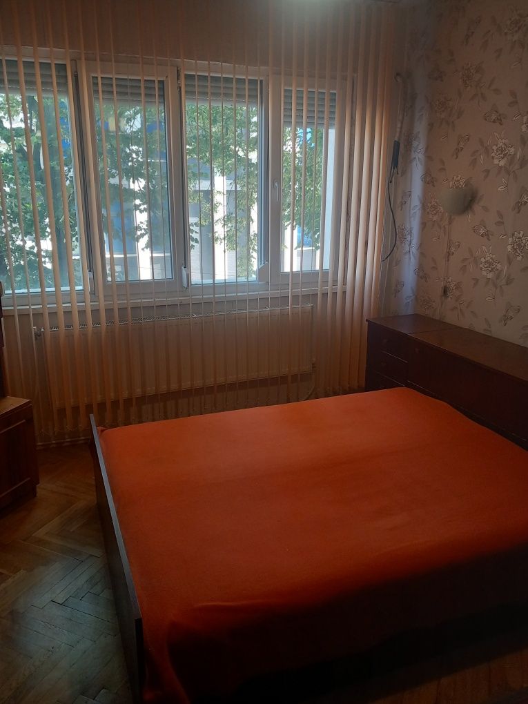 Дава се под наем Двустаен апартамент в Разград, Център - 77 кв.м за 239.7 € - Снимка #5