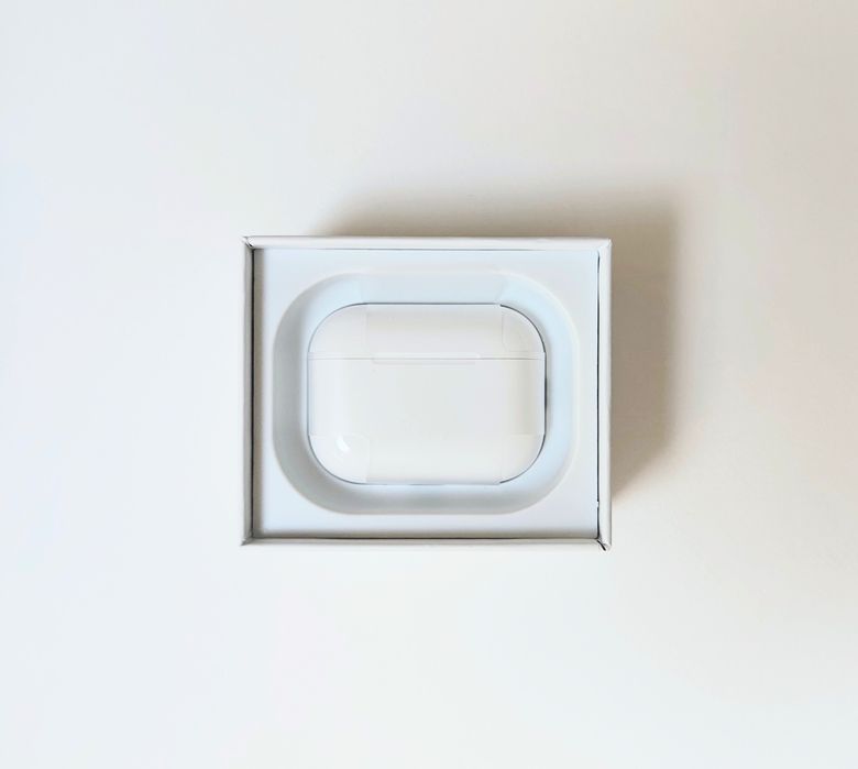 AirPods Pro 3 ЧИСТО НОВИ