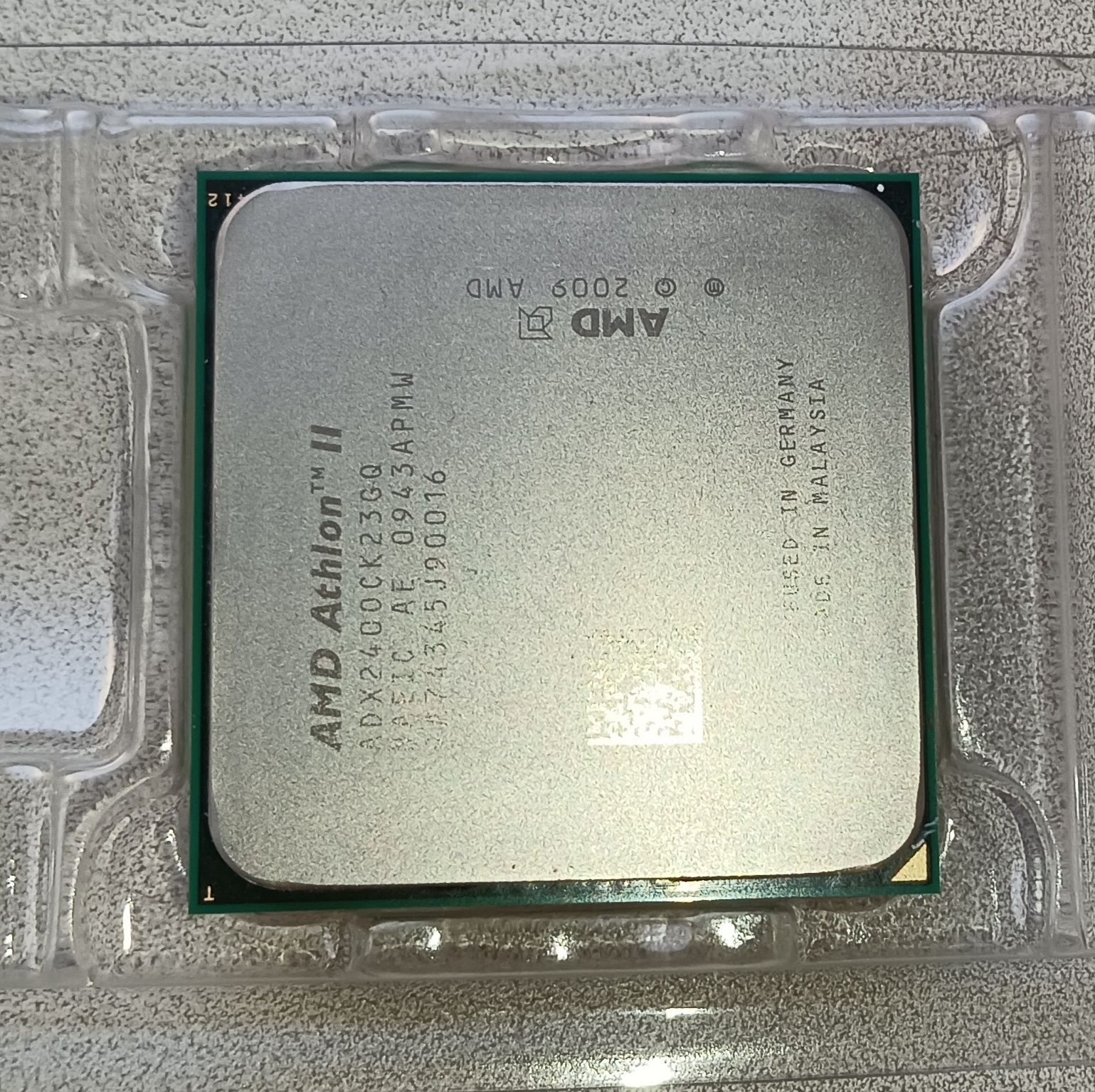 Процессор AMD Athlon II X2 240