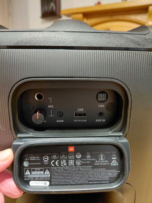 Boxa portabila JBL ENCORE