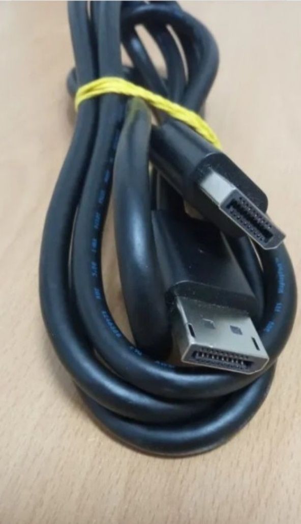 Vand Cablu DisplayPort,nou.