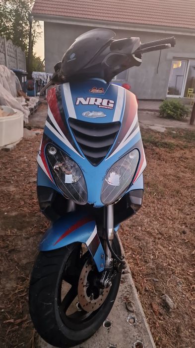 Vând Piaggio nrg mc4 Power