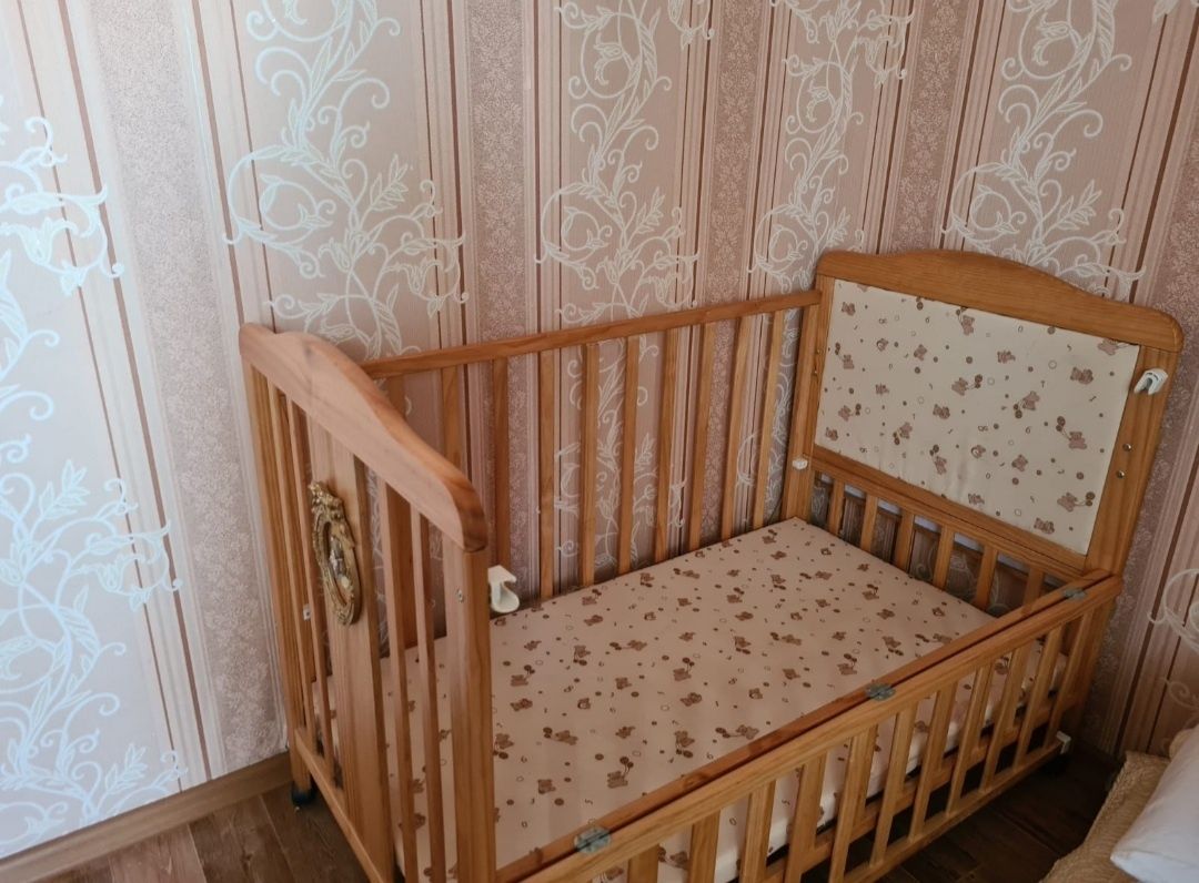 Кровать детская  от 0 до 3 лет