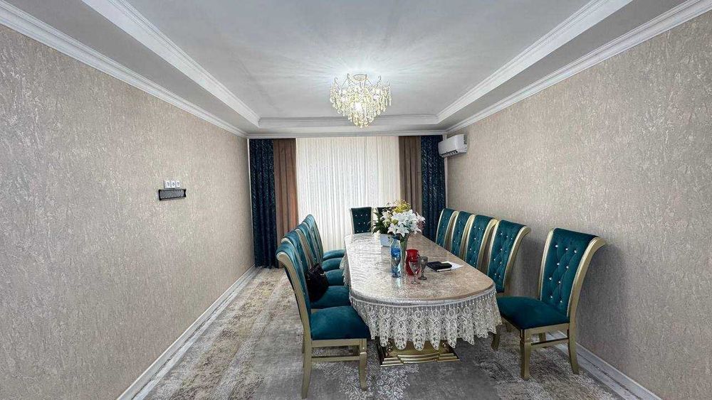 Шахар маркази Саьнат Саройи. 3-xona 2-qavat Yevro remont ID:1213