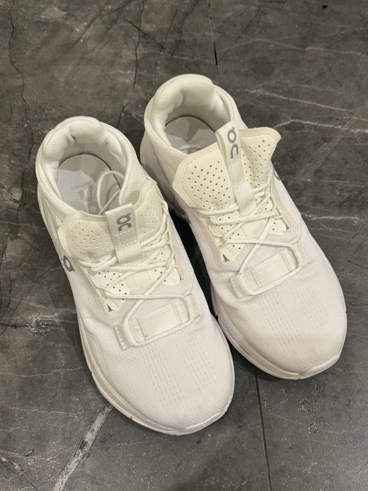 Кроссовки On Running