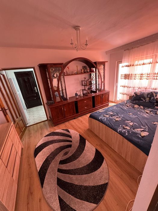 Vand apartament Calafat !