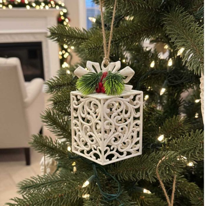 Коледни играчки за елха „Winter White Elegance“