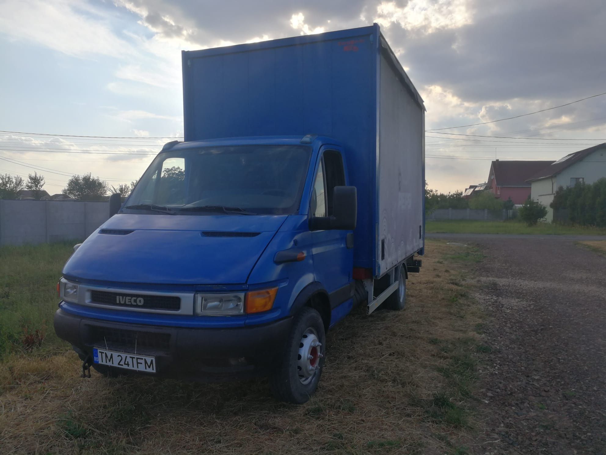 Vând Iveco 2005, starefoarte bună, acte la zi