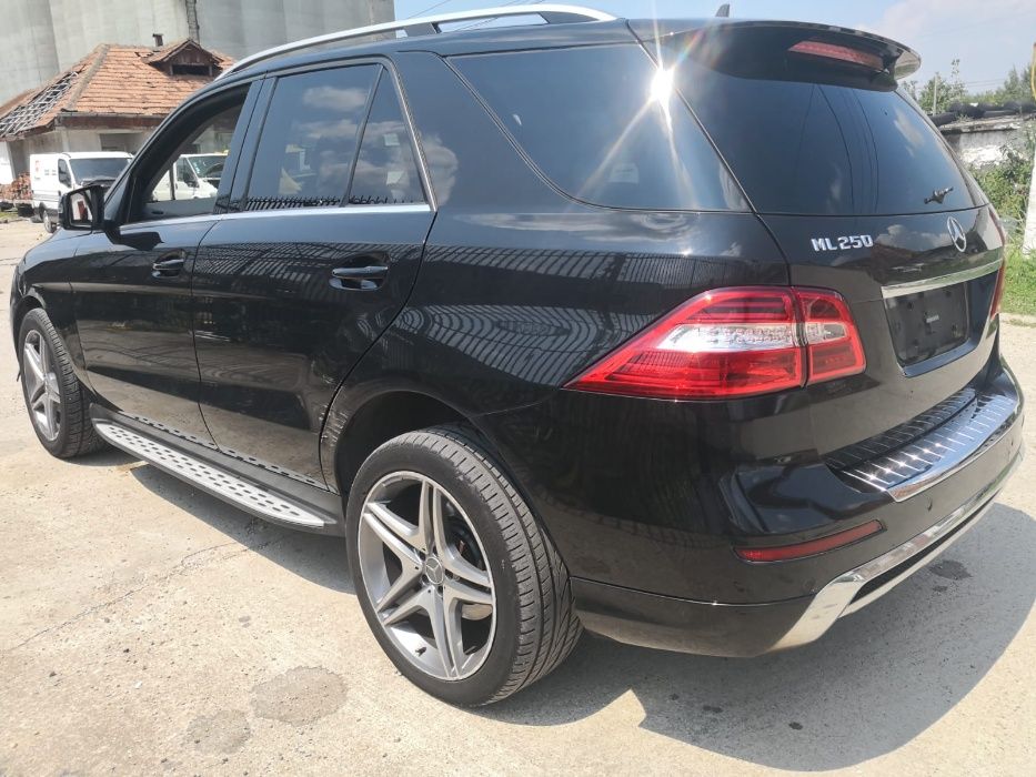 Mercedes ml250 ml350 gle 350 w166 facelift dezmembrez ml350 w166 piese