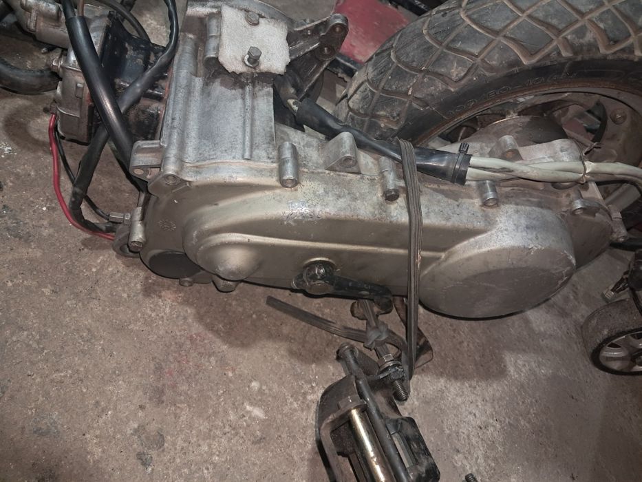 Motor piaggio 49cm complet