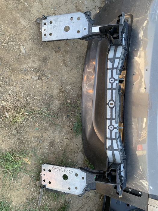 Trager Renault Megane E Tech electrica an 2022/2023/2024