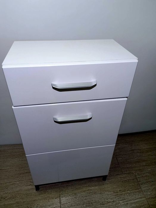 Шкаф за обувки- бял гланц