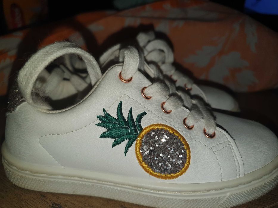 Lot incaltari fetita