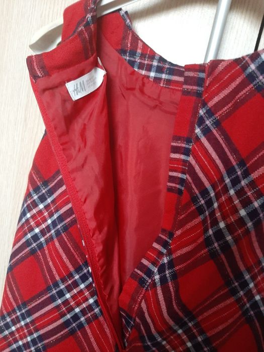 Прекрасна рокля на H&M