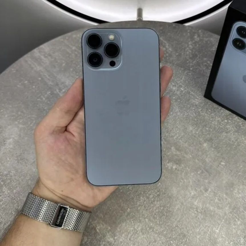 Продам Iphone 13 Pro Max