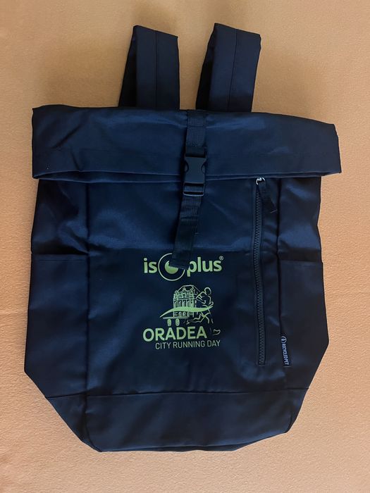 Vand rucsac negru nou