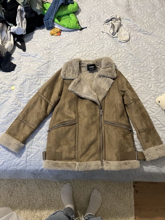 Geaca Pull&Bear cu blanita, marimea L