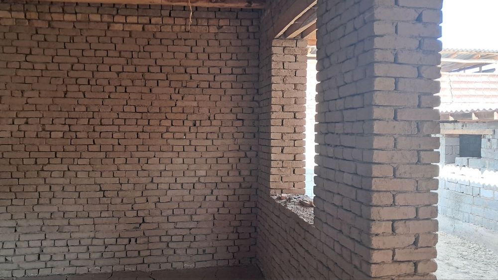 Уй сотилади манзи Ибинсино Шодиёна кочасида