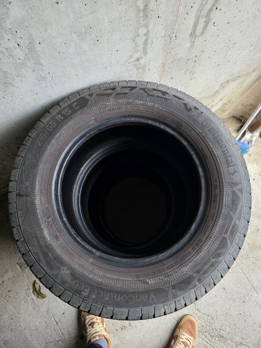 Anvelope Continental VanVontact Eco 215/65/R15C de vara pentru dube