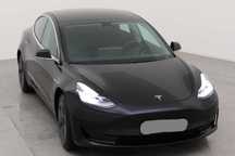 Inchiriez Tesla Model 3 SR, Dacia Logan pentru uber/bolt
