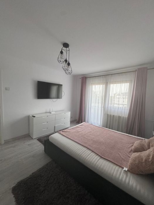 Vand garsoniera in Brazda lui Novac.