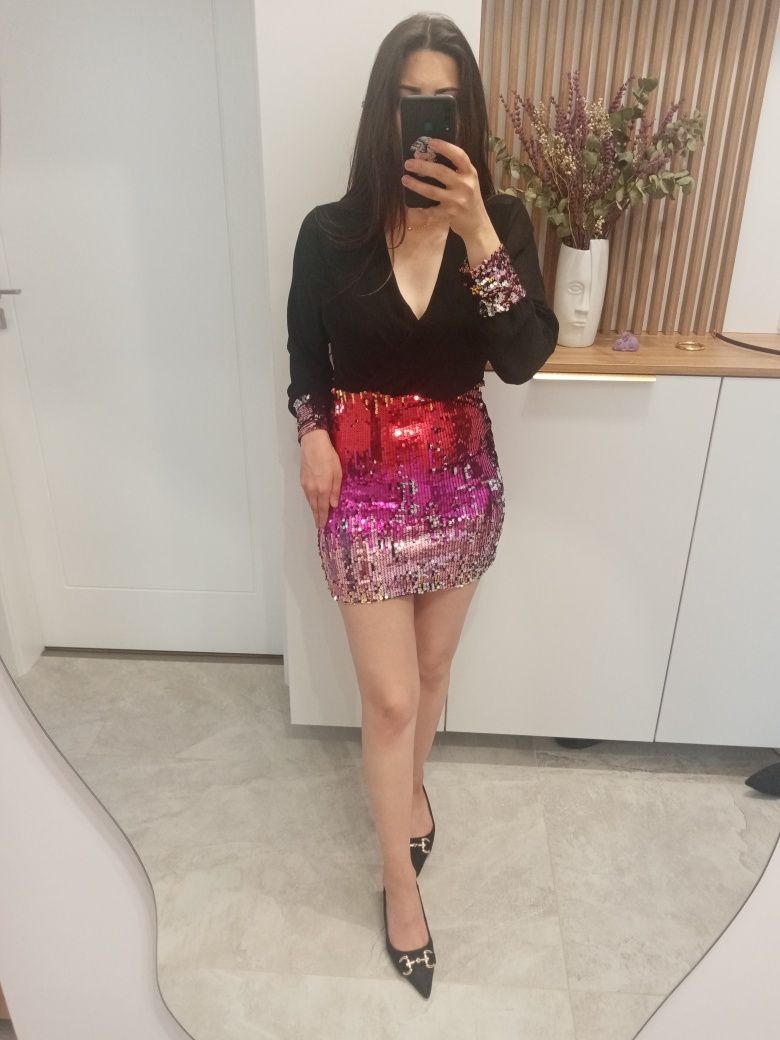Rochie cu paiete