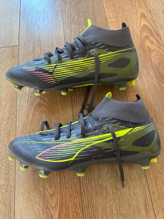 Бутонки PUMA почти нови