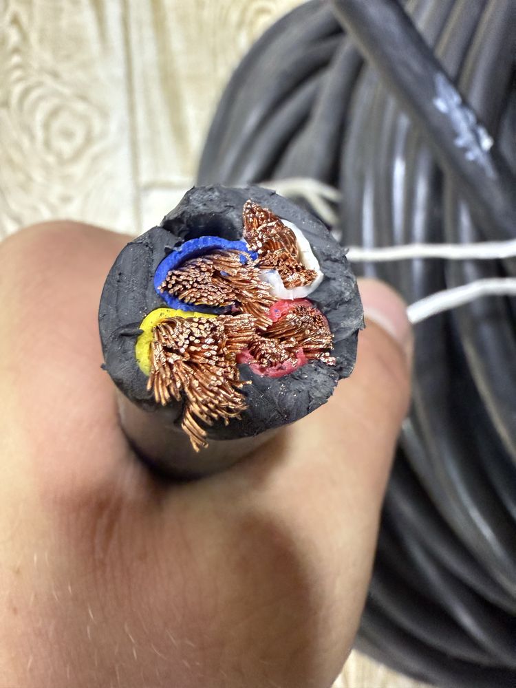 Pvs kabel 2*0.75….. 4*120 мед