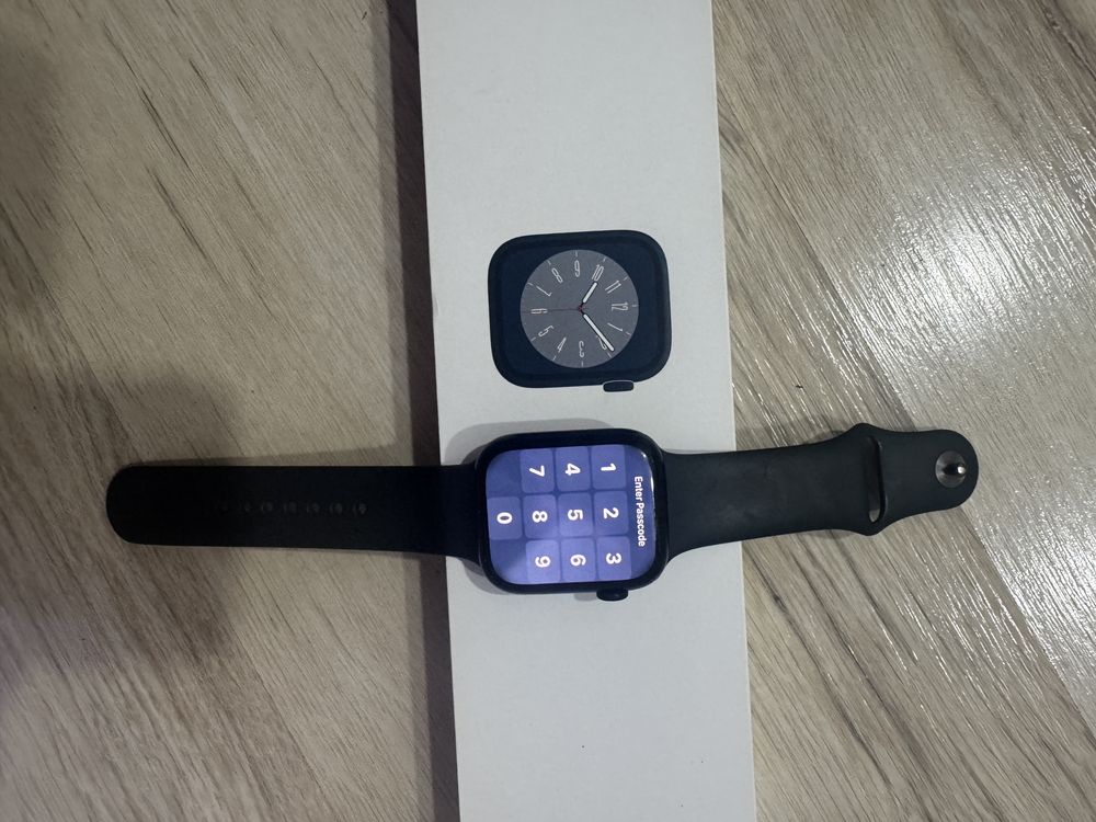 Apple whatch 8 series 48ml