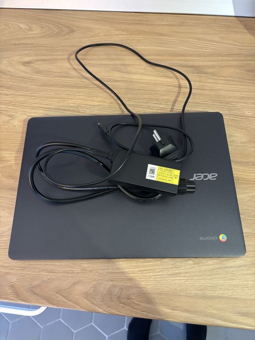Laptop Acer Chromebook 314 C933-N19Q2,8GB RAM,touchscreen,impecabil