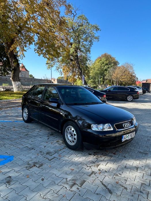 Vand Audi A 3  - An de fabricatie 2004 - motor 1.9 diesel ( 131 cp ) .