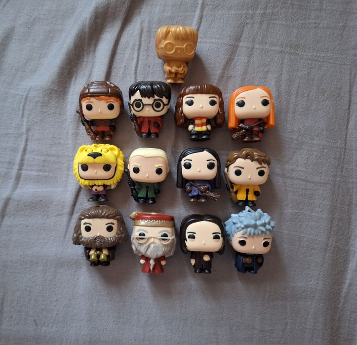 Продам полную коллекцию киндер Гарри Поттер