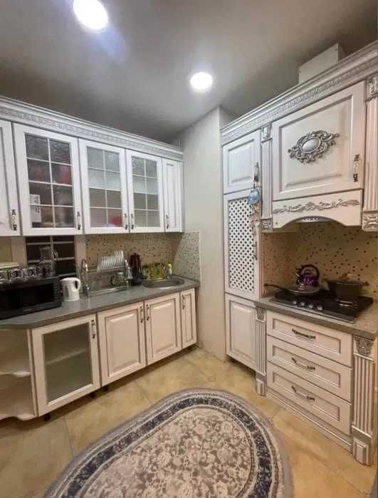Квартира в удобной лакации Тинчлик метро 985*