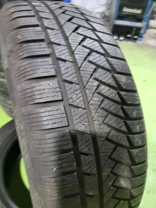 2 бр 215/60/17 Continental