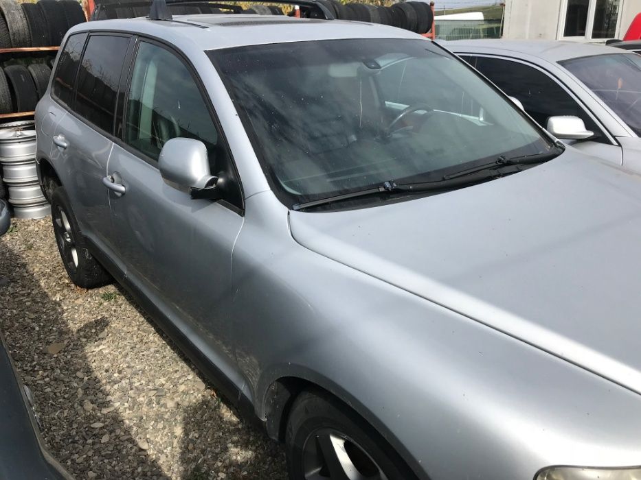 Dezmembrez VW Touareg 2,5 tdi cod motor BAC