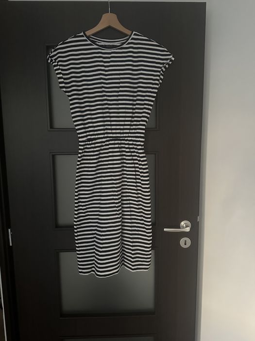 Rochie dungi Mohito XS