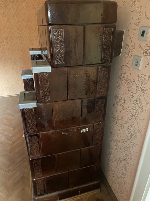 Sobă de teracotă fixă