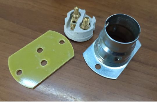 Продам патрон Сван В22d  фланец