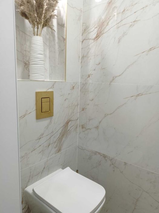 Продава се Тристаен апартамент в Варна, Левски - 100 кв.м за 2400 €/кв.м - Снимка #16